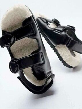 Zara Faux Leather Sherpa Buckle Sandals Chic Cozy Neutral Chunky Black White